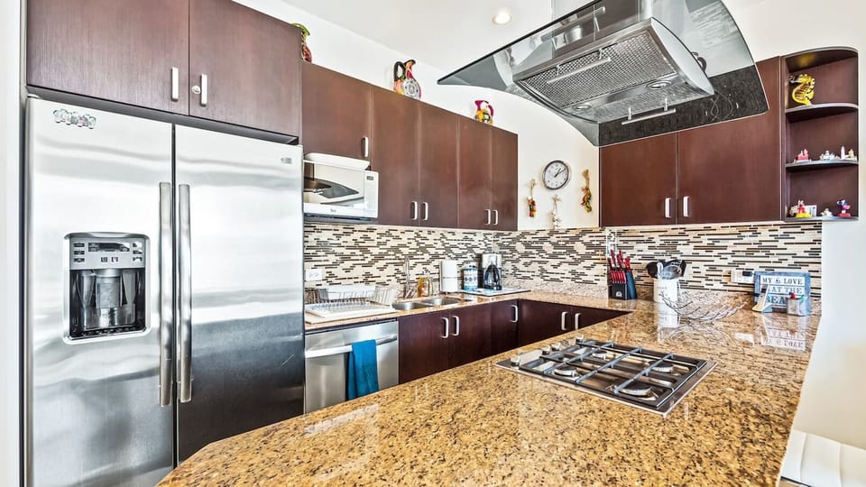 Fully equipped kitchen