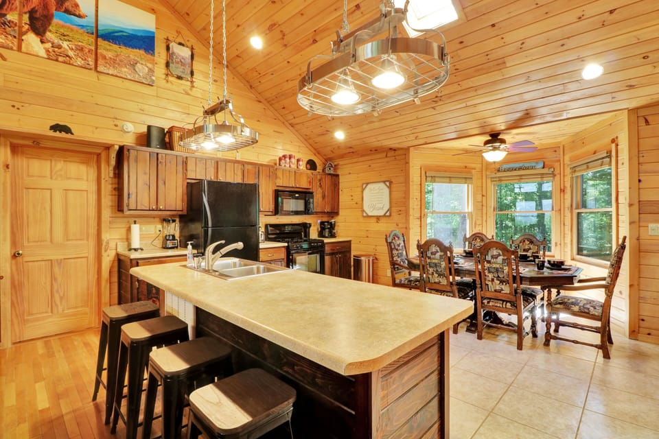 Kitchen island with bar seating for 4 and dining table for 6