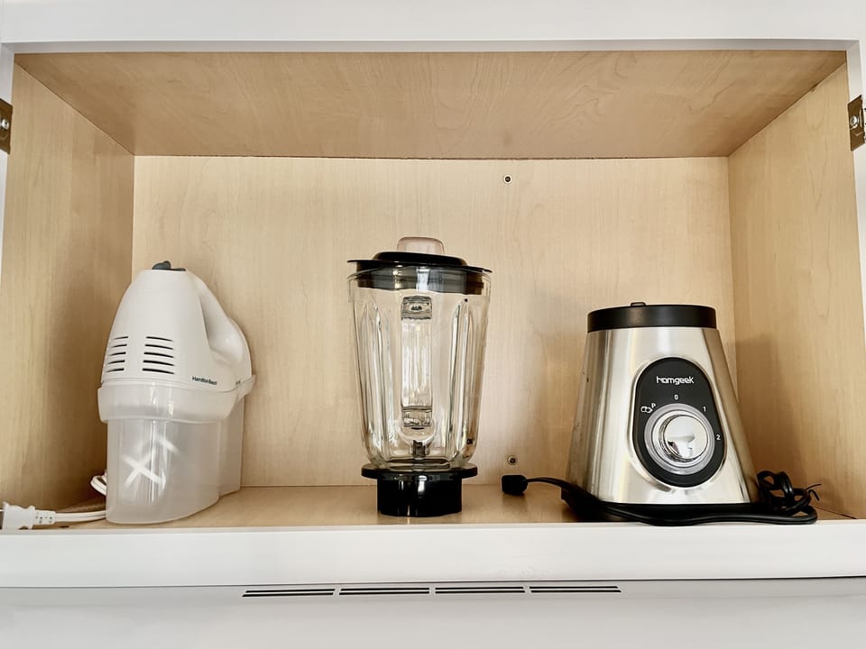 Blender and mixer