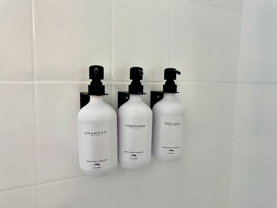 Lavender/Mint shampoo, conditioner and body wash