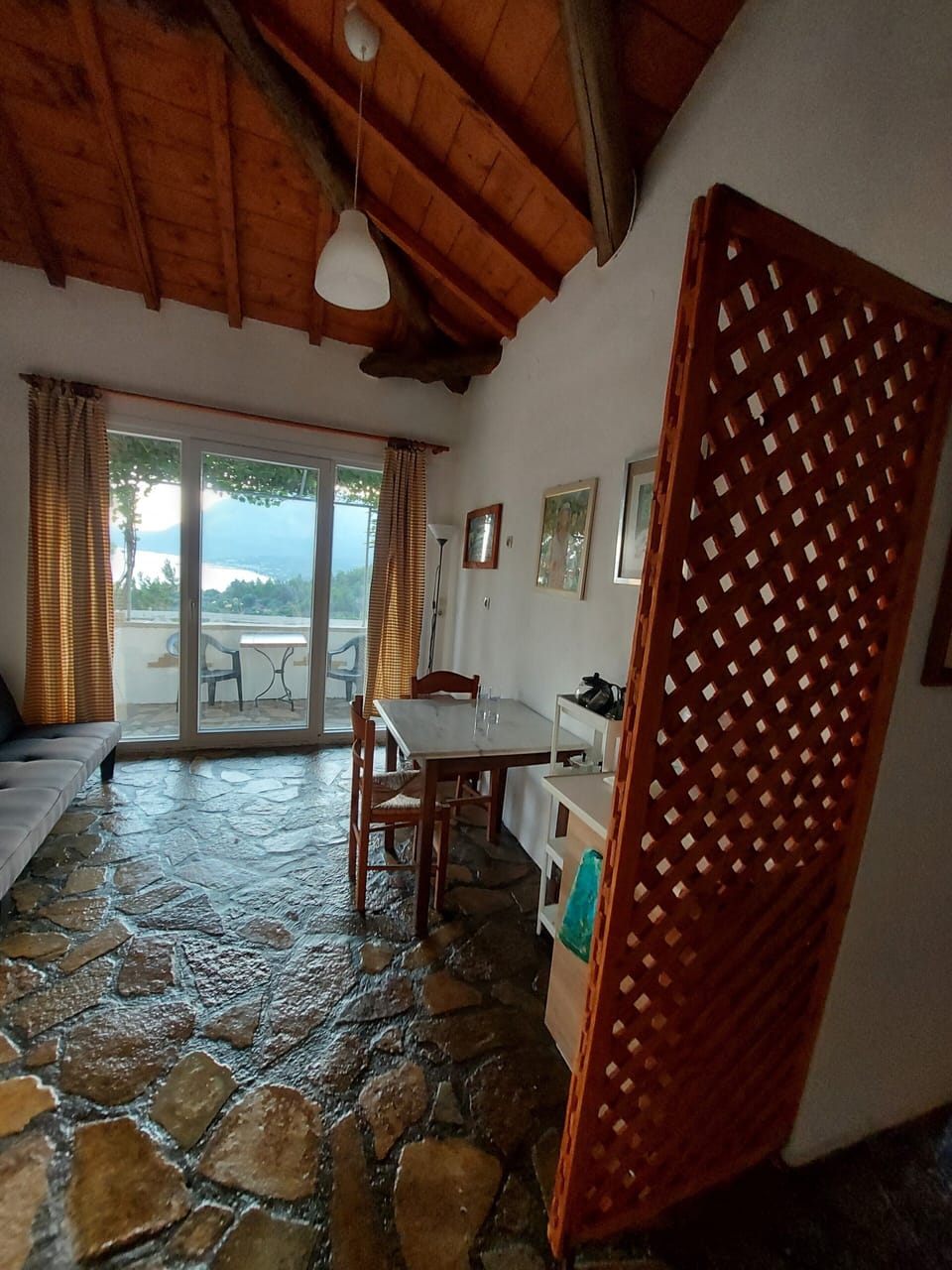 House, 1 Bedroom, Smoking, Balcony | Dining