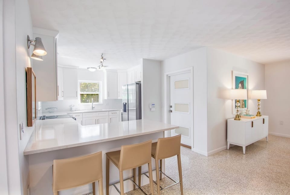 Breakfast Bar