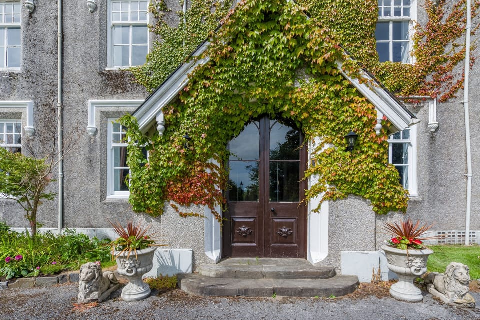The front door of Plas Cilybebyll Manor