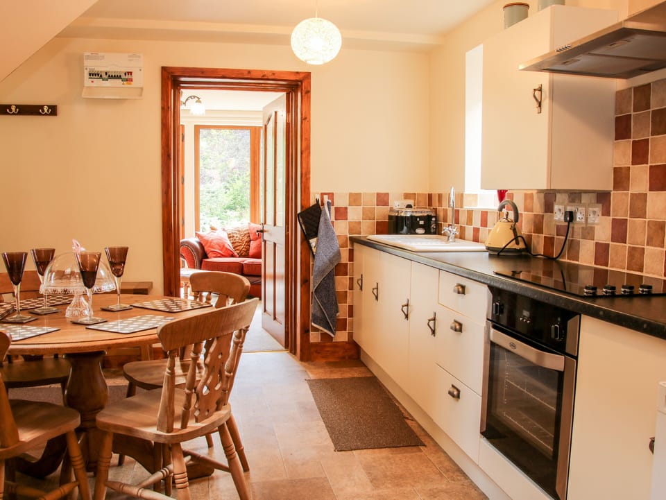 Cottage | Interior