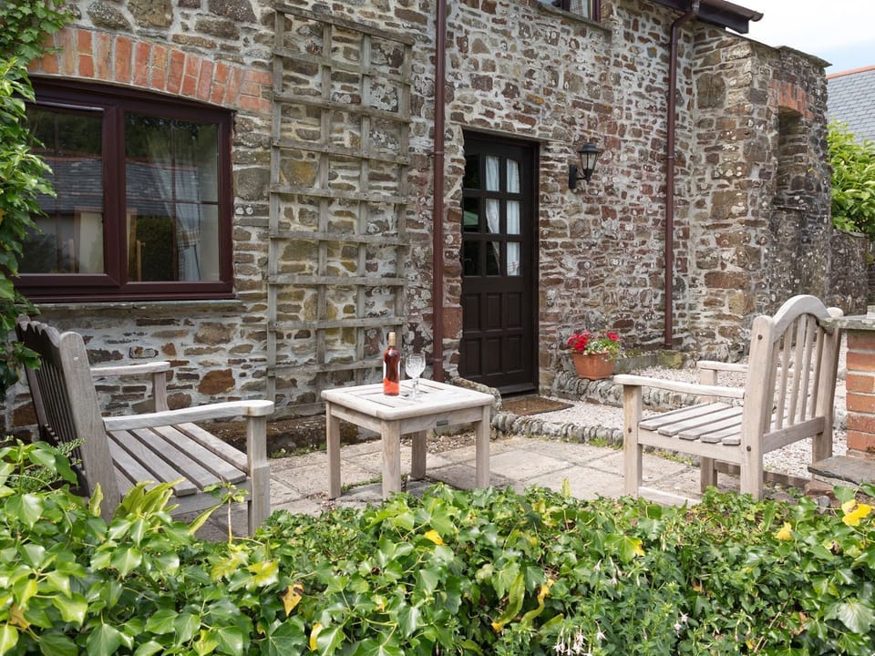 Cottage | Balcony