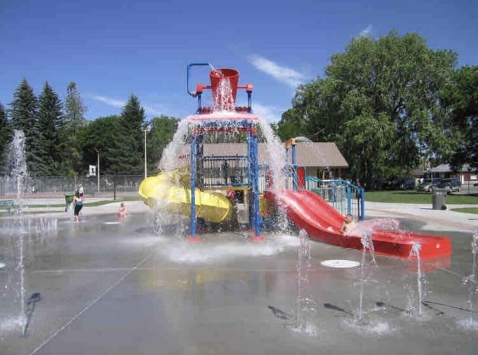 Rexburg splash park right across the street. Located in porter park.