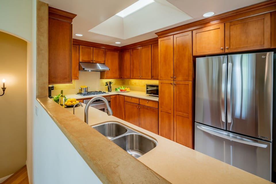 Plenty of space for crafting delicious meals!