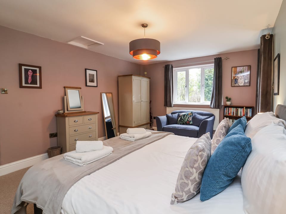Cottage | 1 bedroom, individually decorated, individually furnished, free WiFi