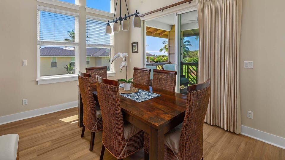 Pili Mai Resort at Poipu #10E - Dining & Lanai View - Parrish Kauai