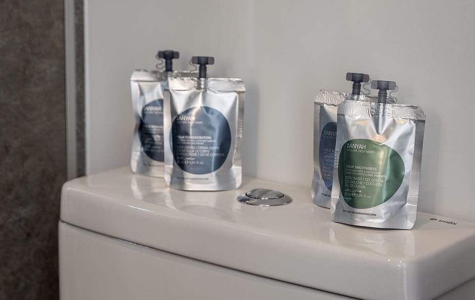Bathroom amenities