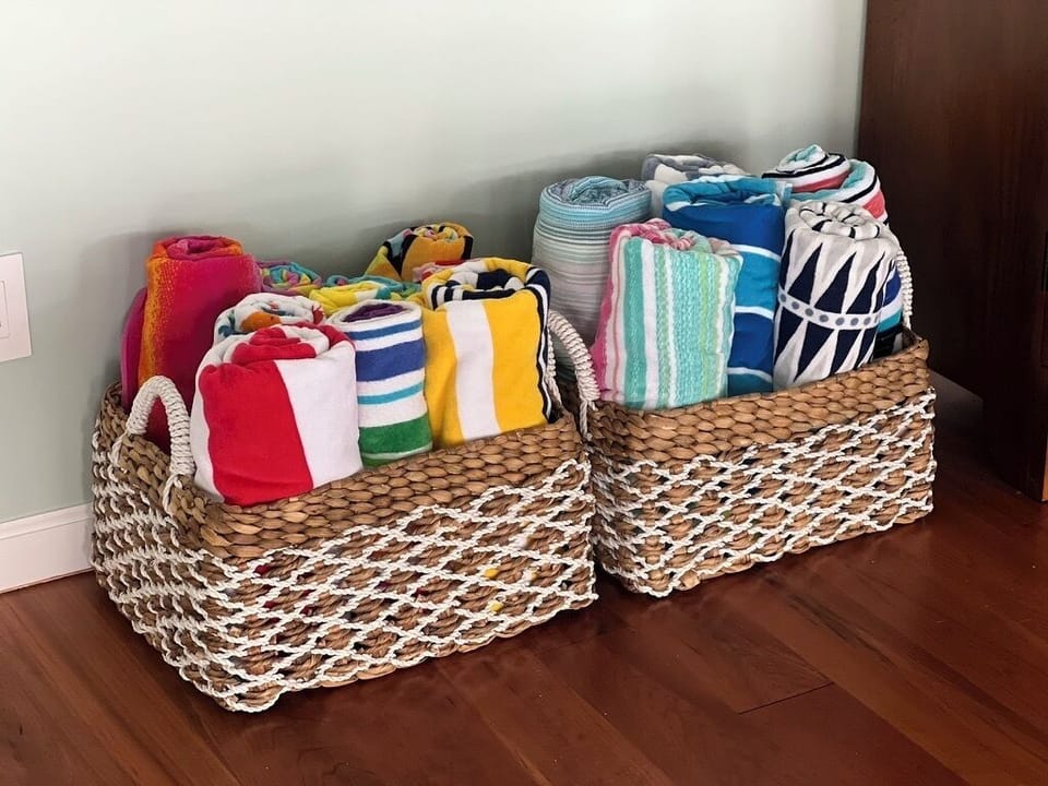 No need to bring beach towels!