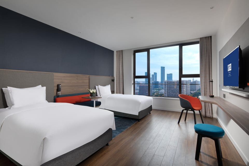 Standard Room, 2 Twin Beds, Accessible | Down comforters, in-room safe, desk, laptop workspace