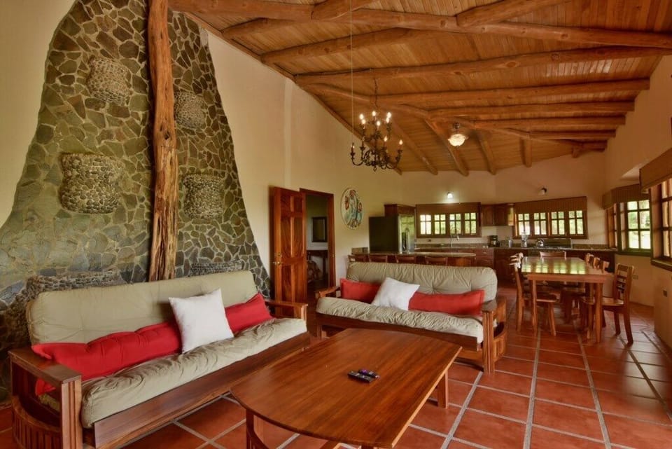 Explore el Castillo, Vacation Rentals Costa Rica, Best Panoramic Views 