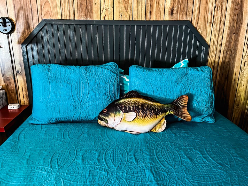 Bass bungalow