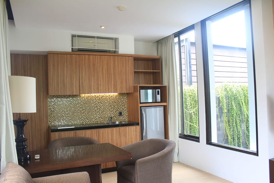 Private kitchenette