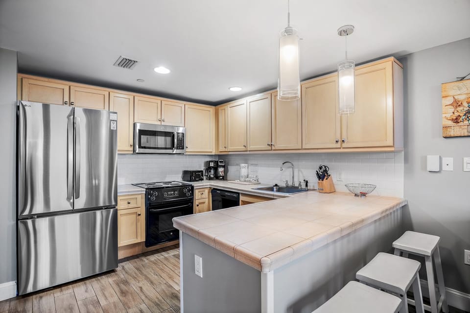 Fully Stacked full Kitchen