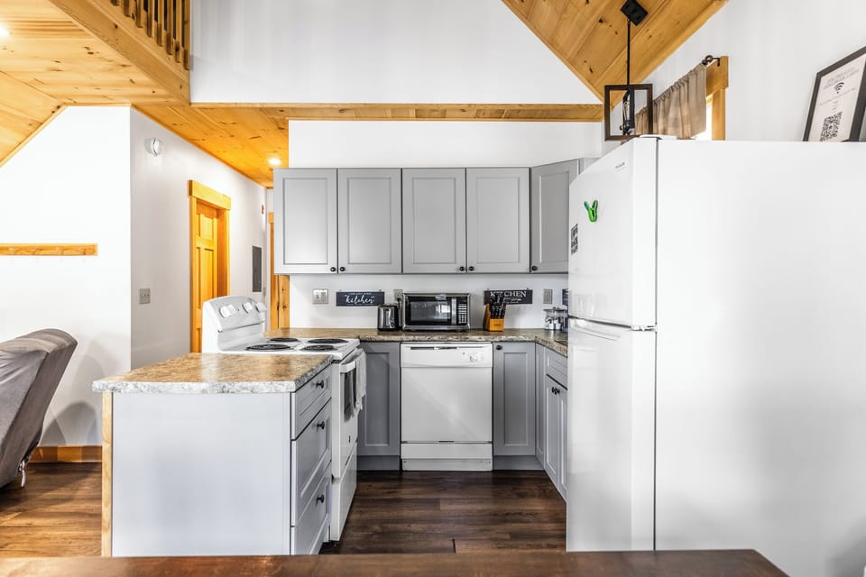 Fully equipped kitchen