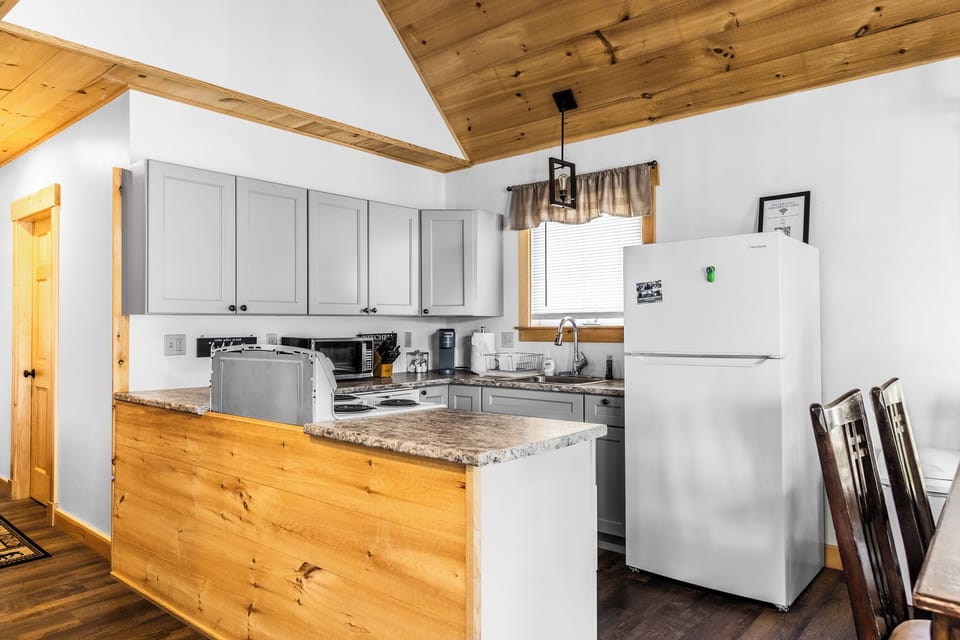 Fully equipped kitchen