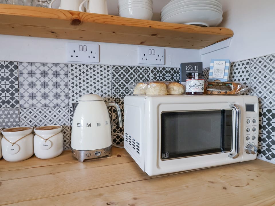 Cottage | Interior