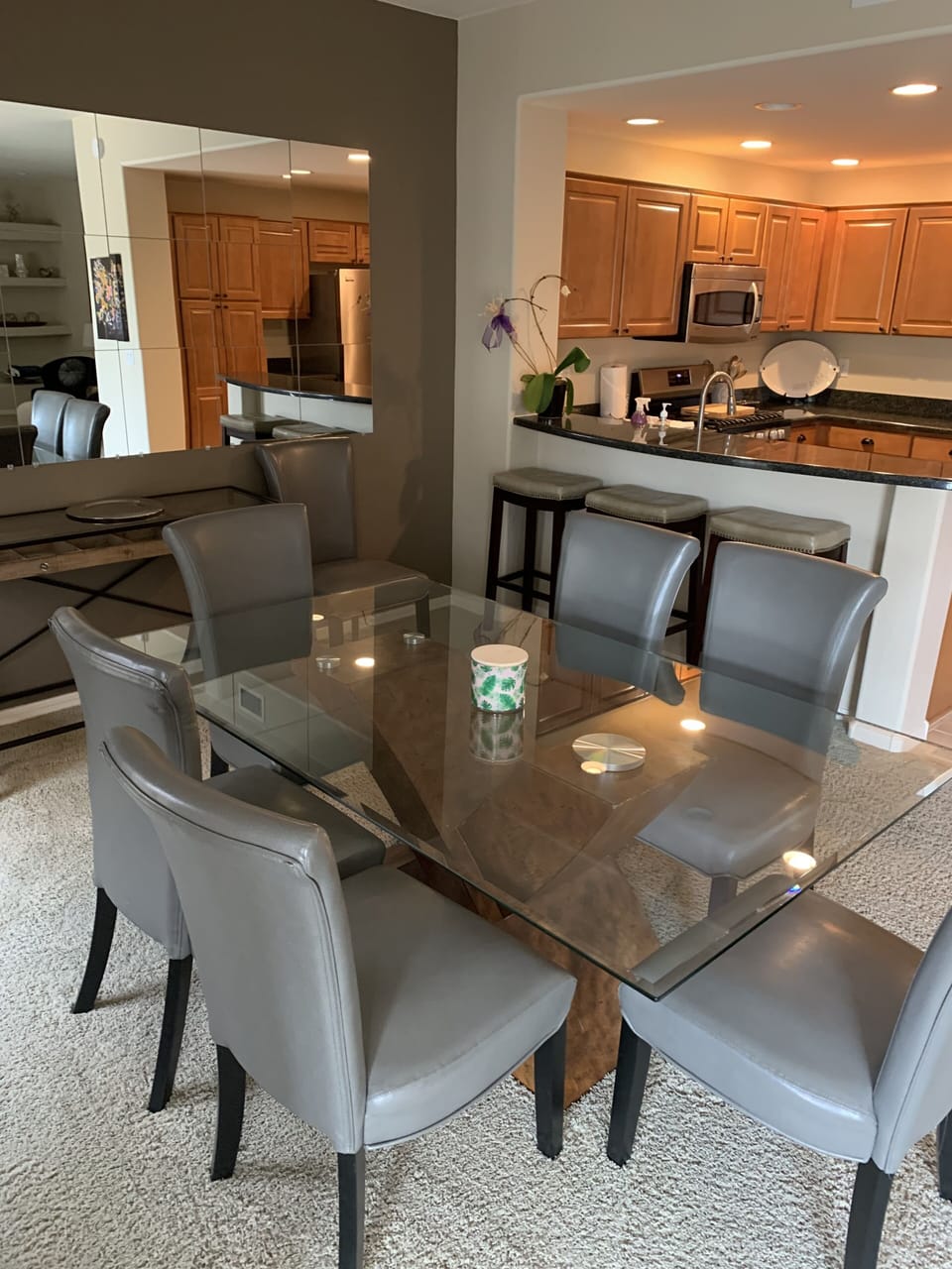 dining room and kitchen bar - 3 stools 