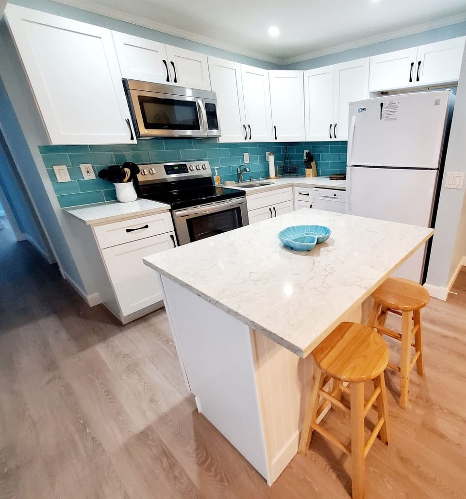 Fully stocked kitchen