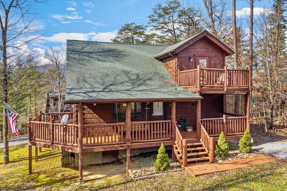 Front lawn and decks of the cabin