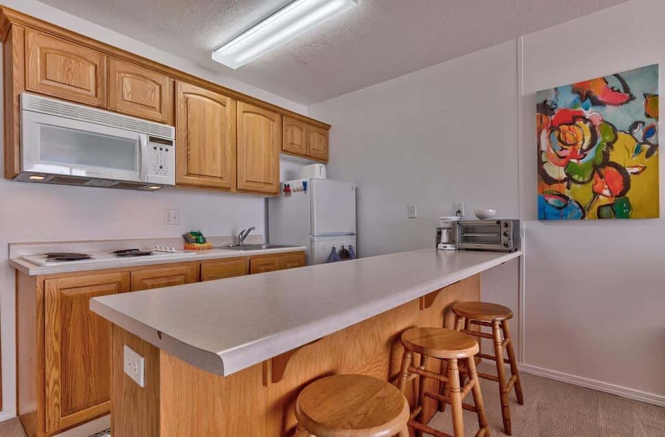 The kitchen is perfect for cooking or even just reheating takeout