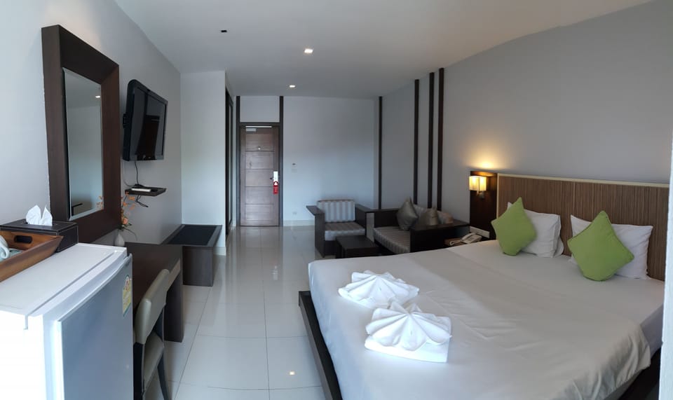 In-room safe, desk, blackout drapes, free WiFi