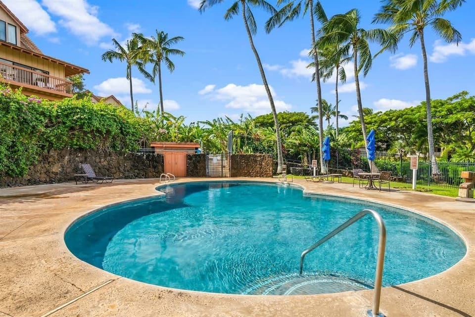 Makanui Pool