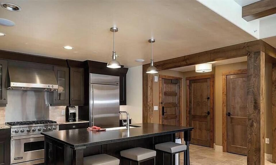 Breakfast bar for pre-gaming the day's activities!