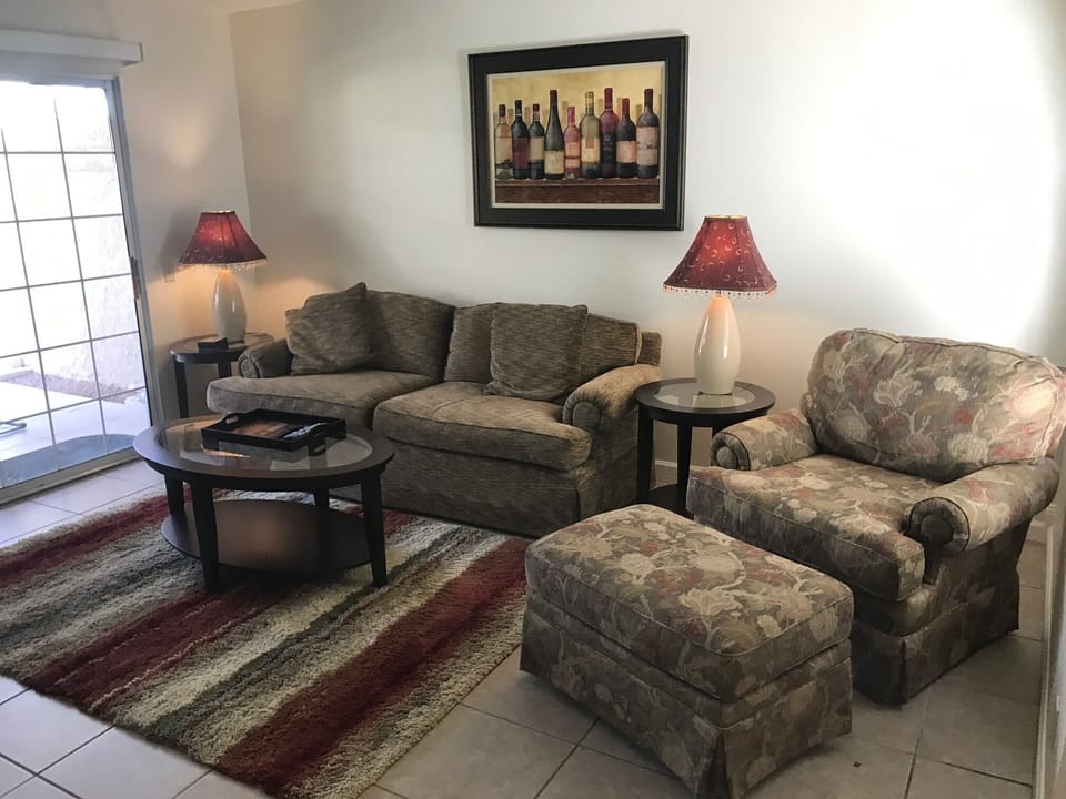 Comfortable & Inviting Living Area