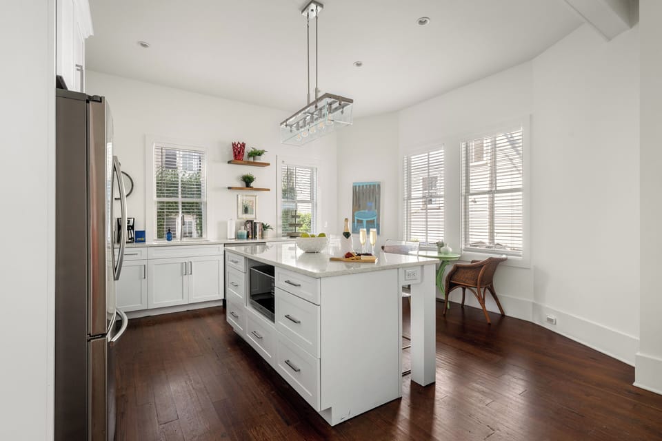 Luxurious Escape in Downtown Charleston | Apollo
