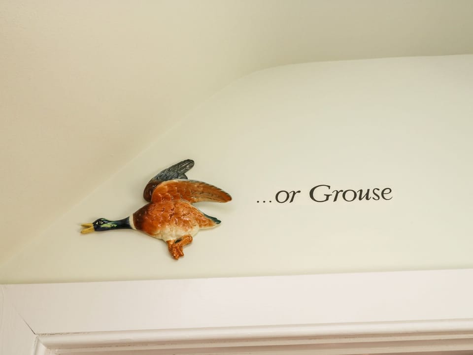 Cottage | Interior