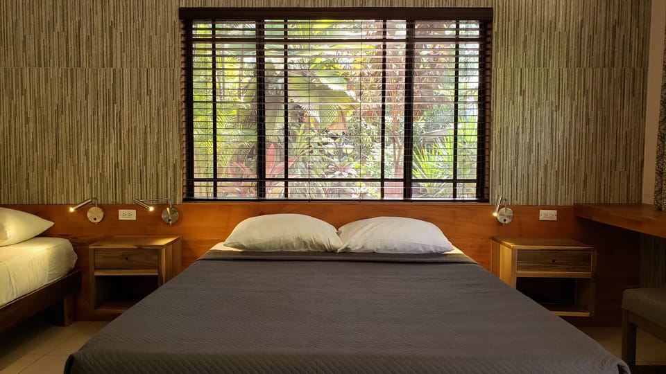 Deluxe Triple Room | In-room safe, soundproofing, individually decorated
