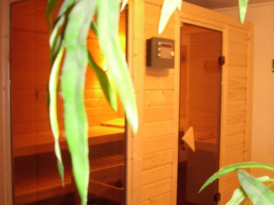 Greizer Kammhütte Gaststätte & Pension Bed and Breakfast in Saxony