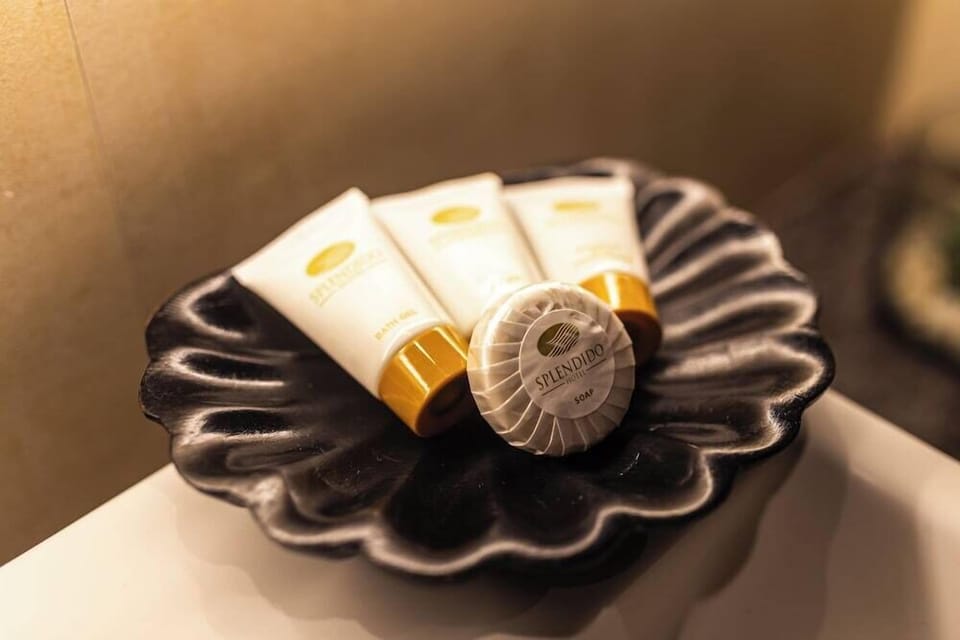 Bathroom amenities
