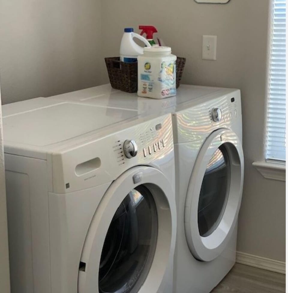Laundry room for those longer stays or after the day at the beach