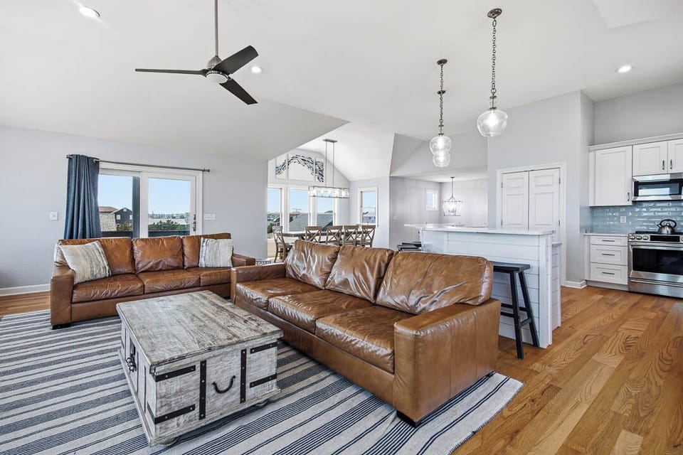 Top-Level Living Room with Deck Access
