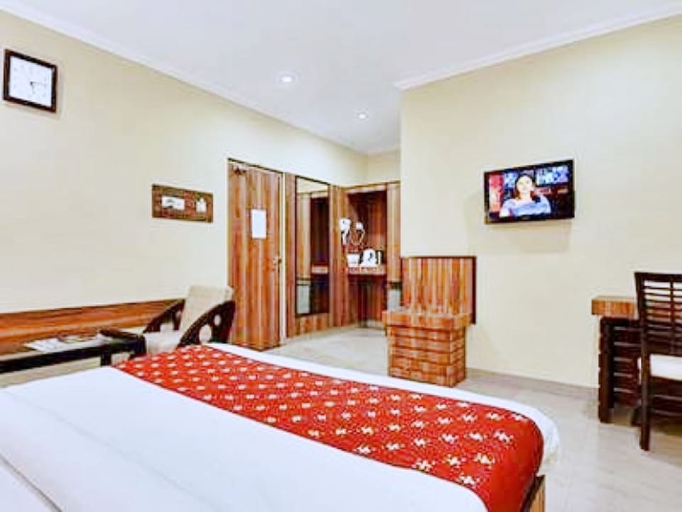 Minibar, in-room safe, individually decorated, individually furnished