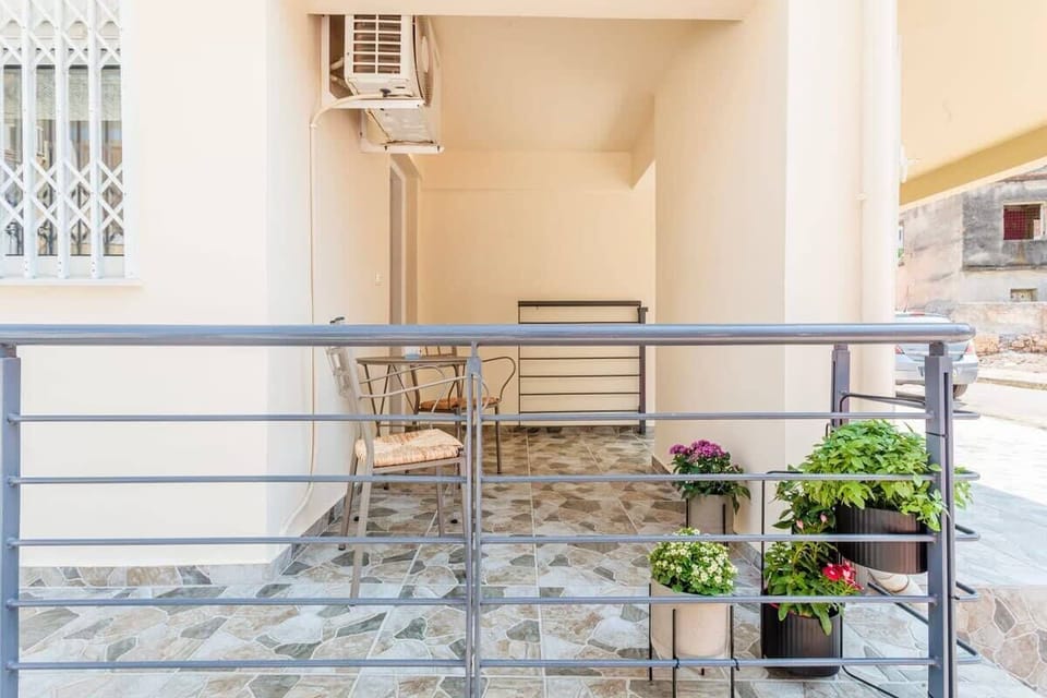 Veranda of the property