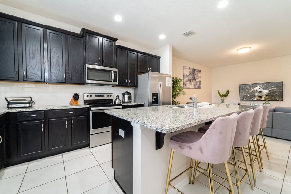 Kitchen with bar seating