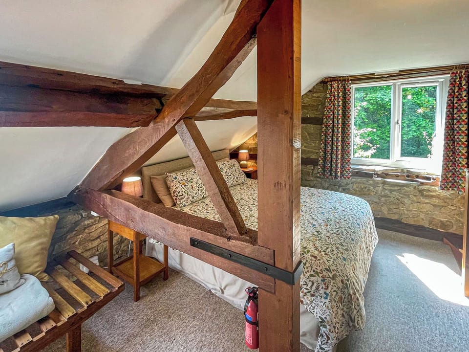 Double bedroom | Stable Cottage - Mocktree Barns Holiday Cottages, Leintwardine, near Ludlow