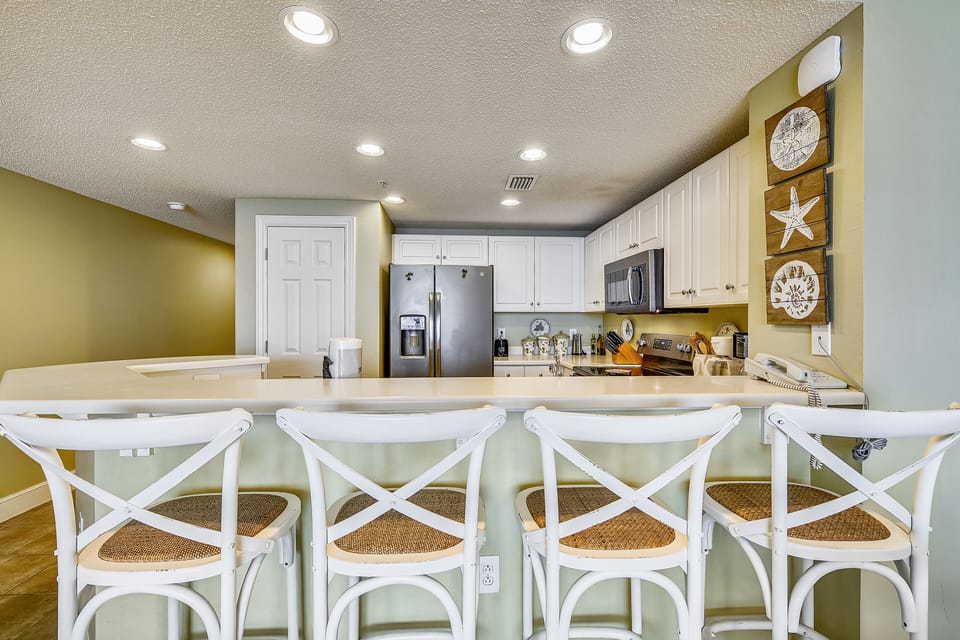 Full Size Kitchen with Bar Seating