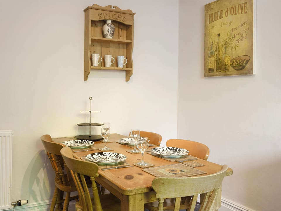 Lake View Apartment, Bowness on Windermere