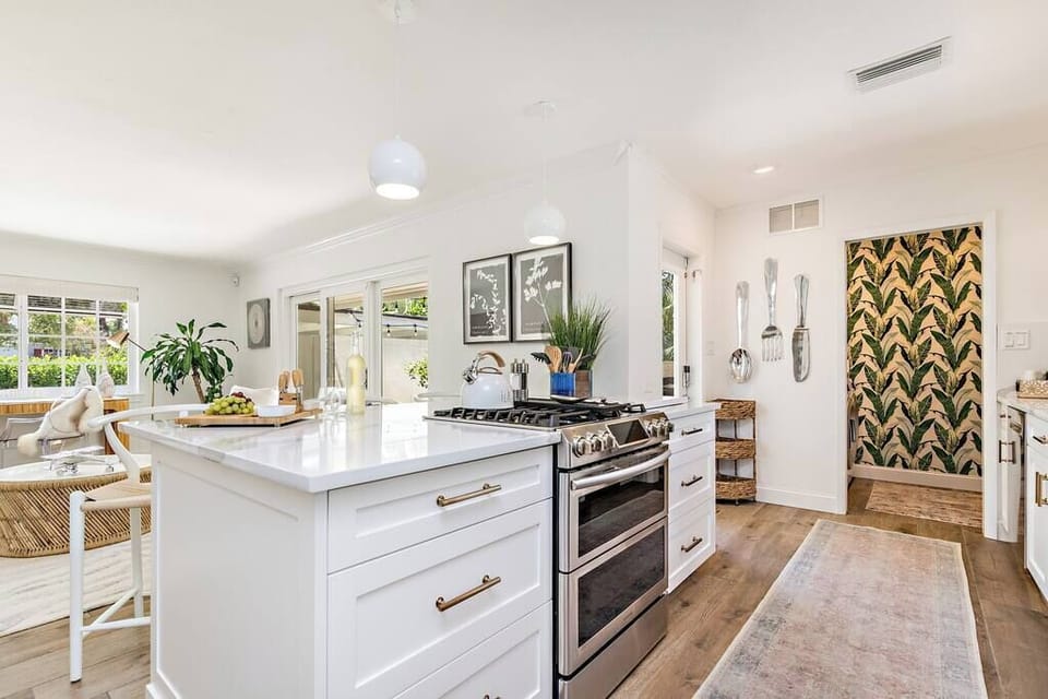 Fully stocked kitchen
