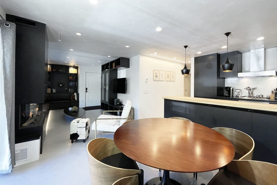 2-telluride-bear-creek-modern-4-dining_area_1