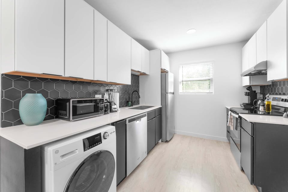 Kitchen and laundry machine