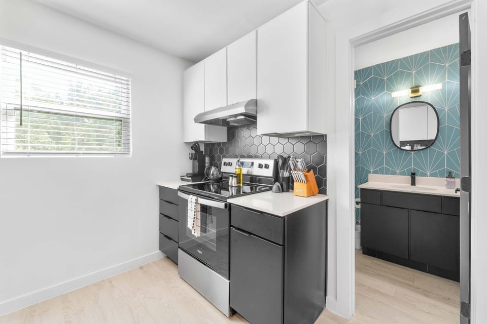 Kitchen and laundry machine