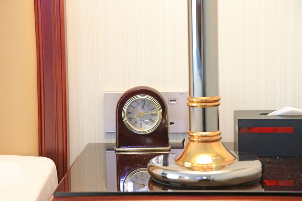 In-room safe, desk, free WiFi, bed sheets