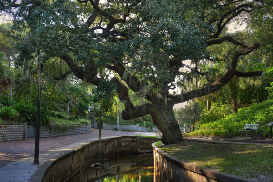 One block from scenic Roser Park.